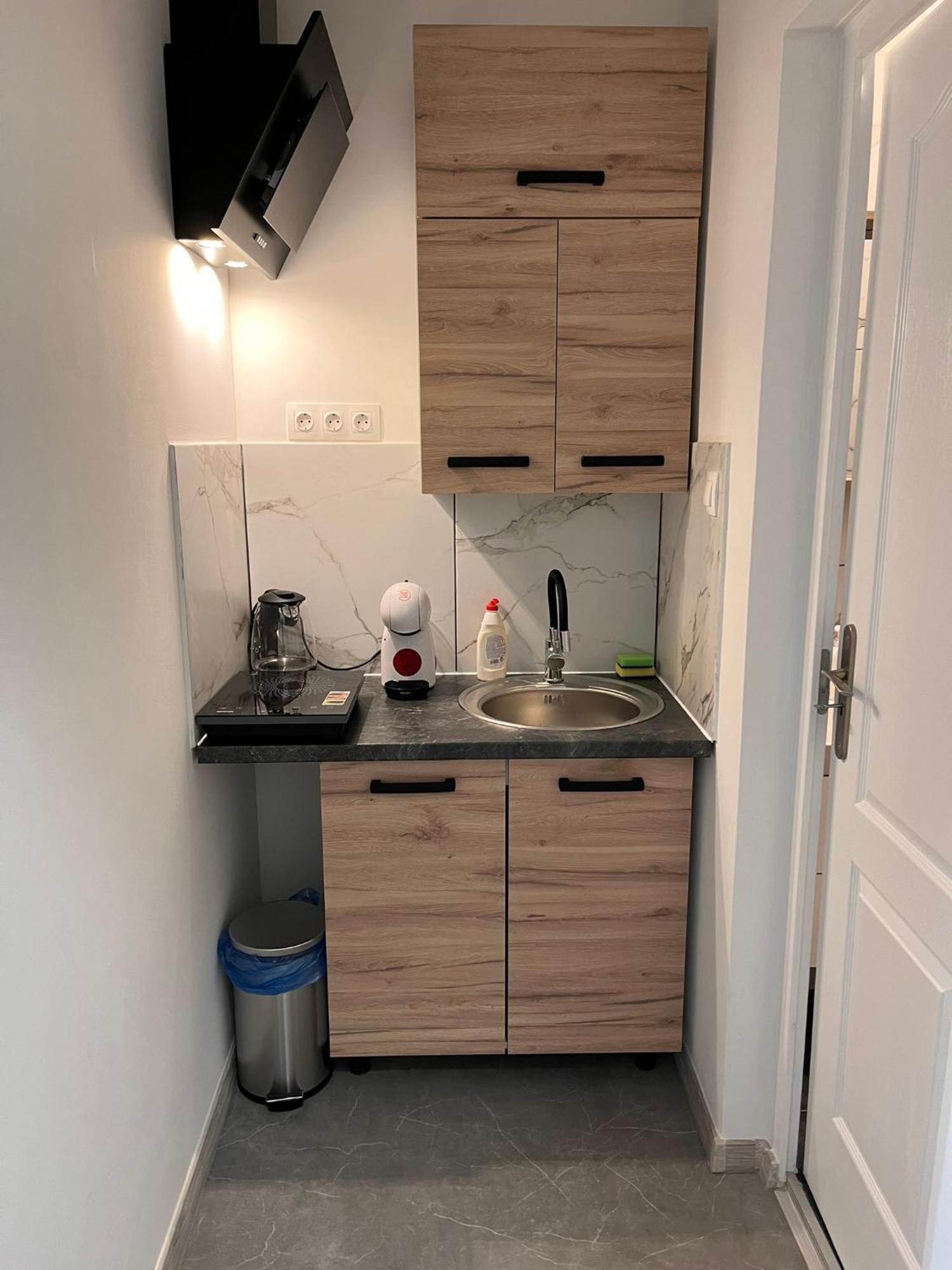 Mano I Apartment